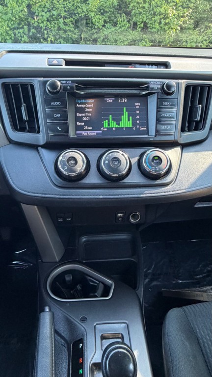 2018 Toyota Rav4 Image 16