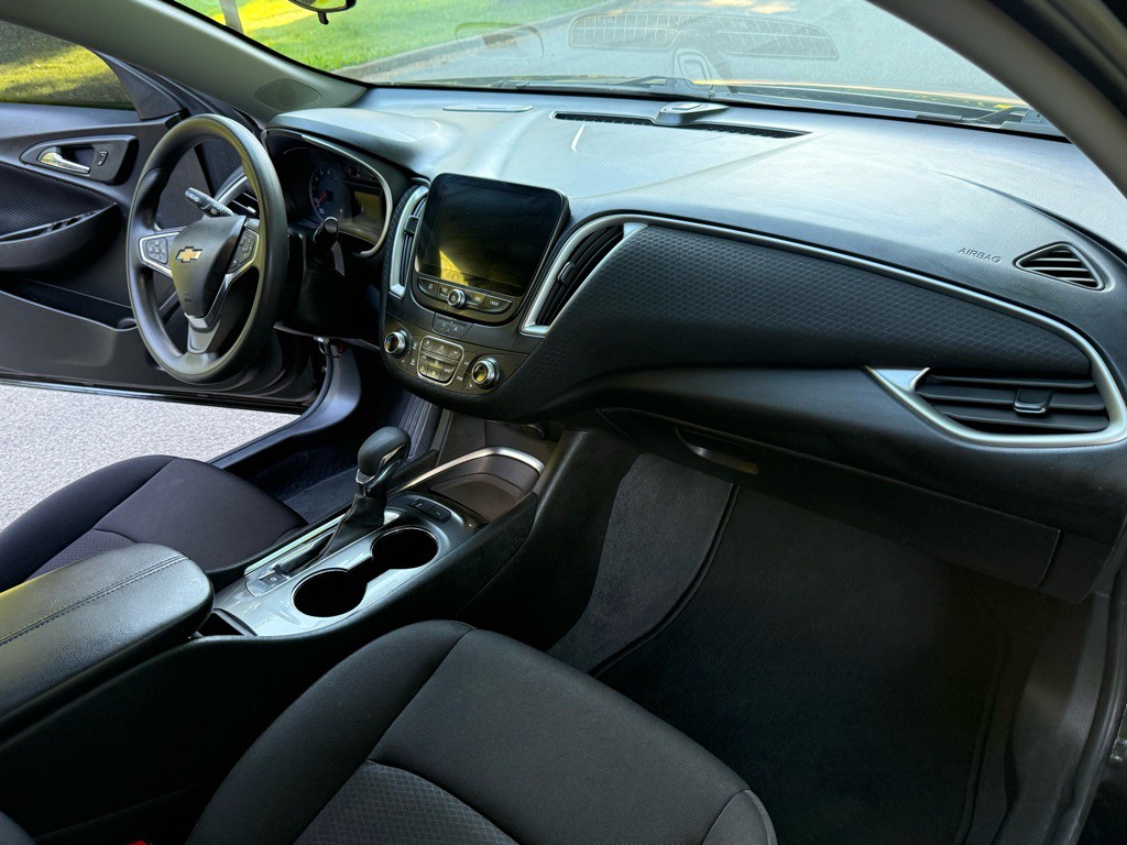 2023 Chevrolet Malibu Image 15