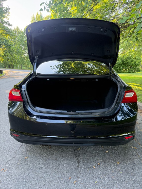2023 Chevrolet Malibu Image 22