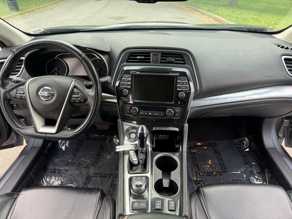 2021 Nissan Maxima Image 8