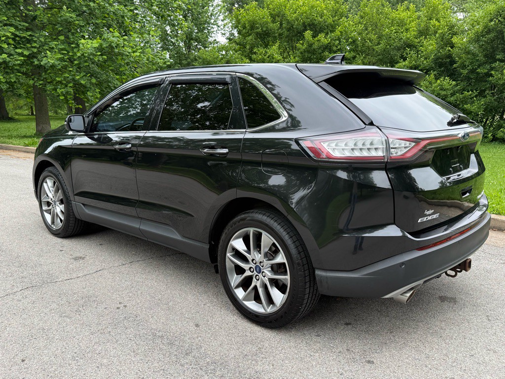 2015 Ford Edge Image 9