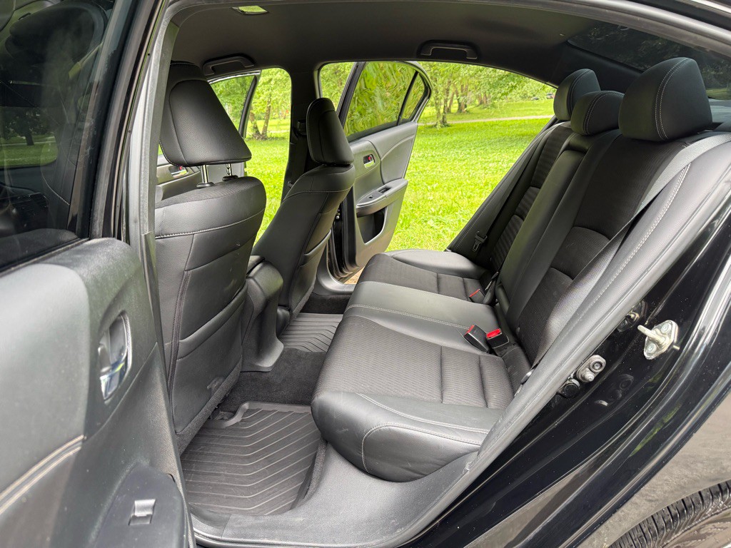 2017 Honda Accord Image 21