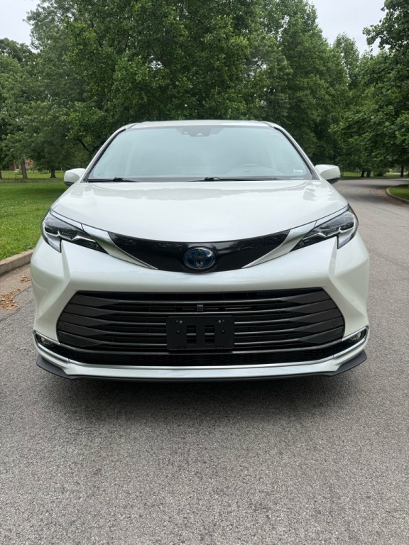 2021 Toyota Sienna Image 5