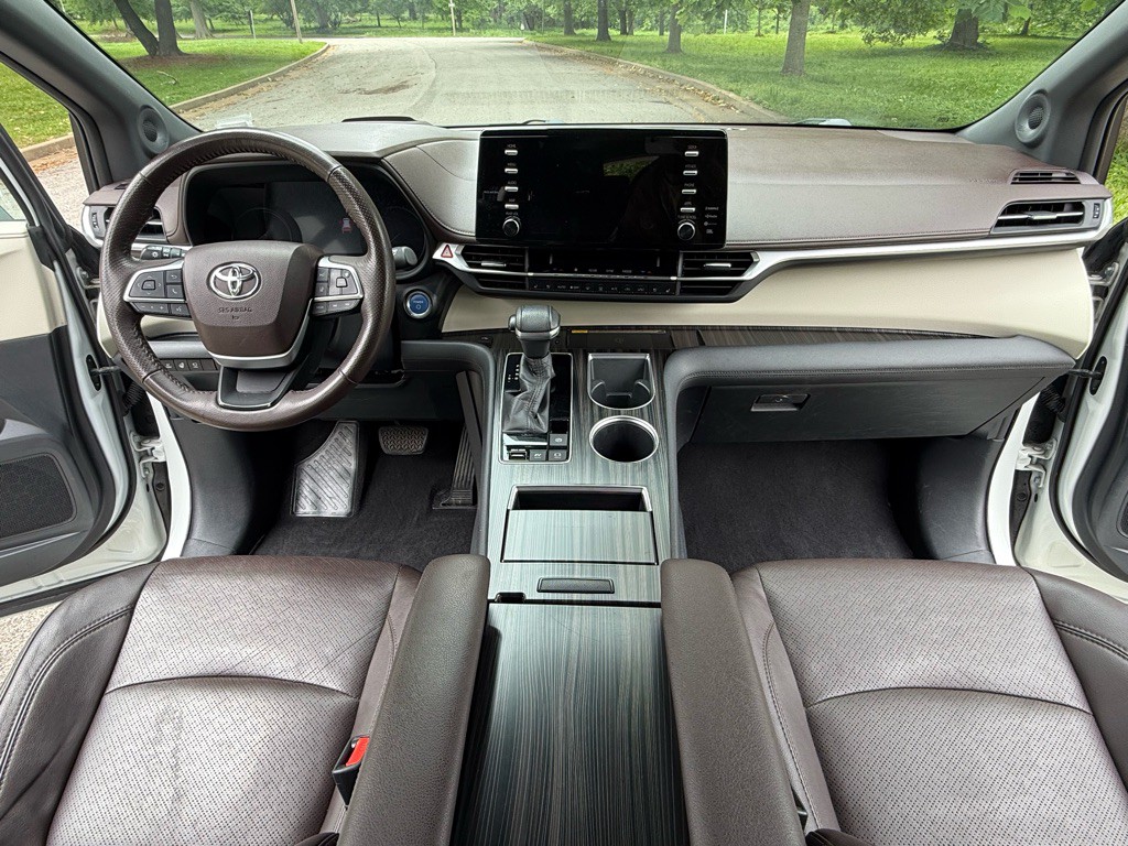 2021 Toyota Sienna Image 11