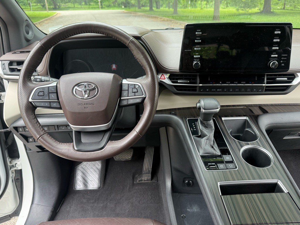 2021 Toyota Sienna Image 13