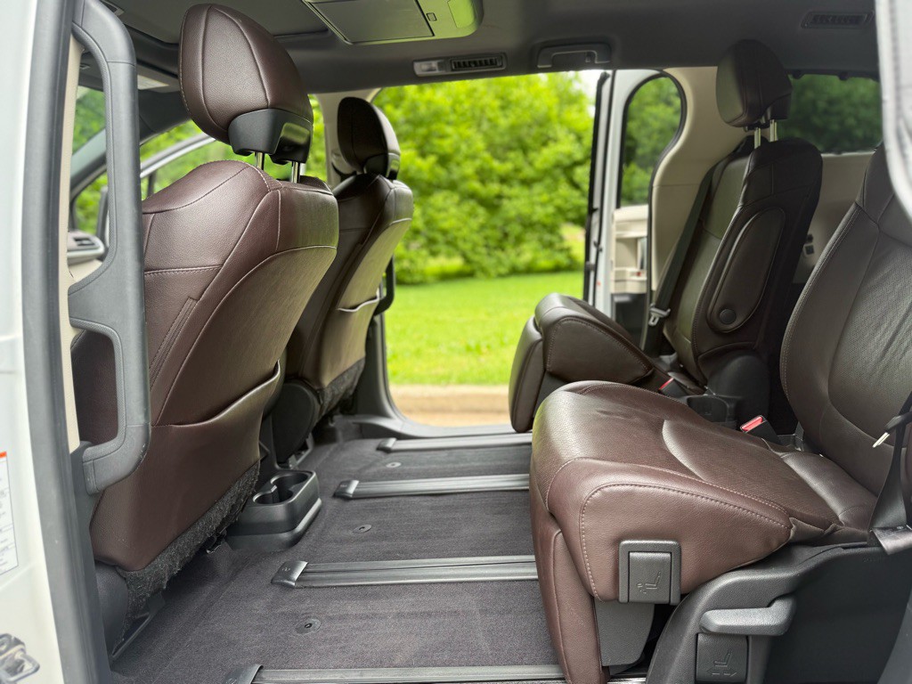 2021 Toyota Sienna Image 19