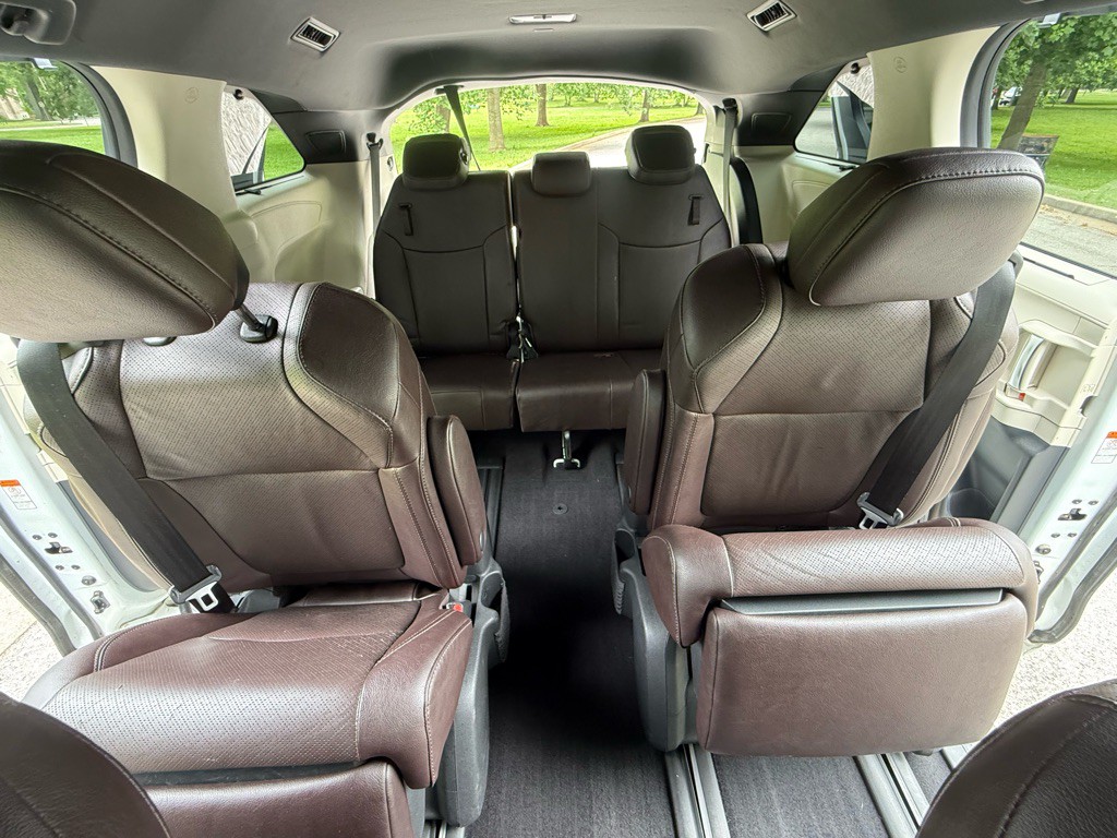 2021 Toyota Sienna Image 20