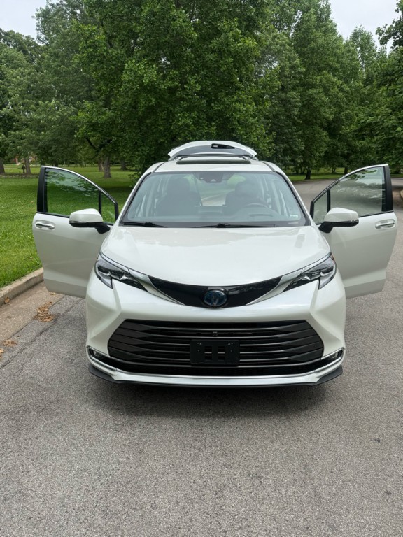 2021 Toyota Sienna Image 28