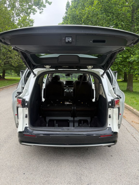 2021 Toyota Sienna Image 30