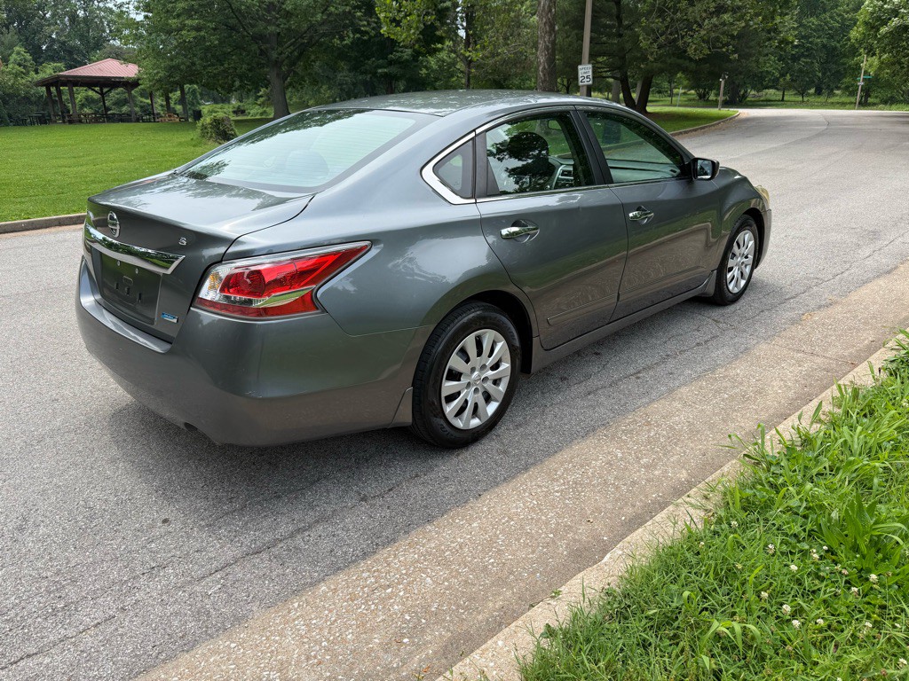 2014 Nissan Altima Image 7