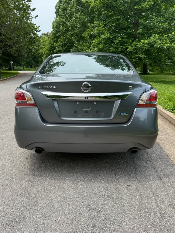 2014 Nissan Altima Image 8