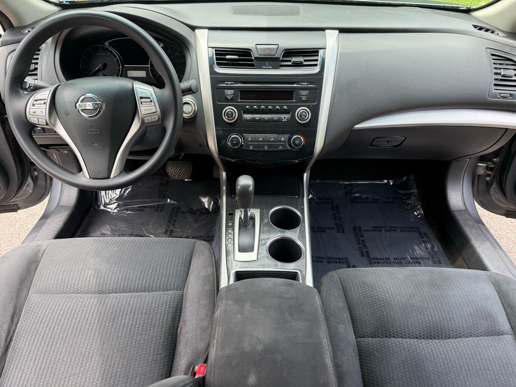 2014 Nissan Altima Image 11