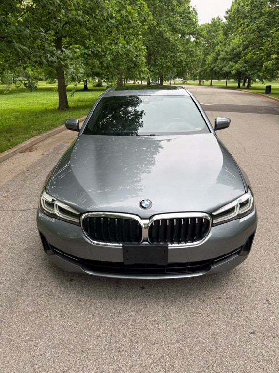 2021 BMW 5 Series Image 5