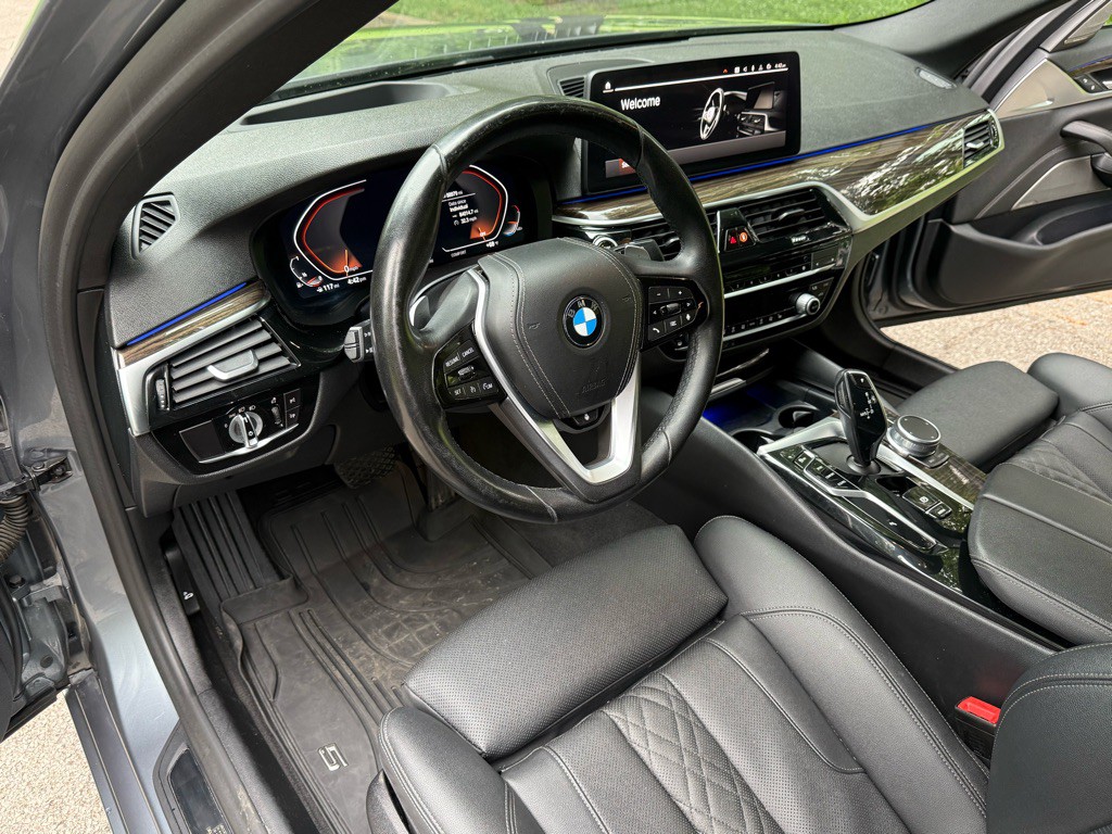 2021 BMW 5 Series Image 13