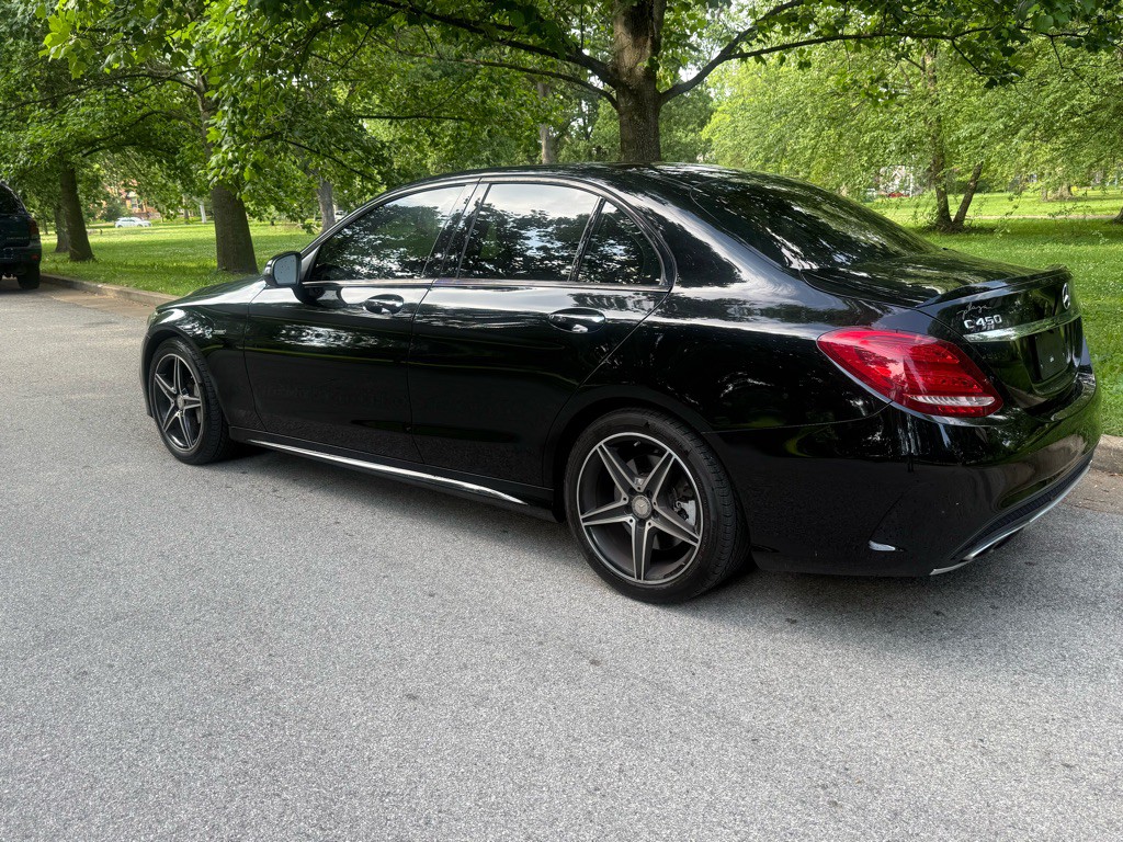 2016 Mercedes-Benz C-Class Image 9