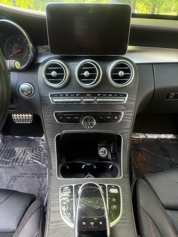2016 Mercedes-Benz C-Class Image 14
