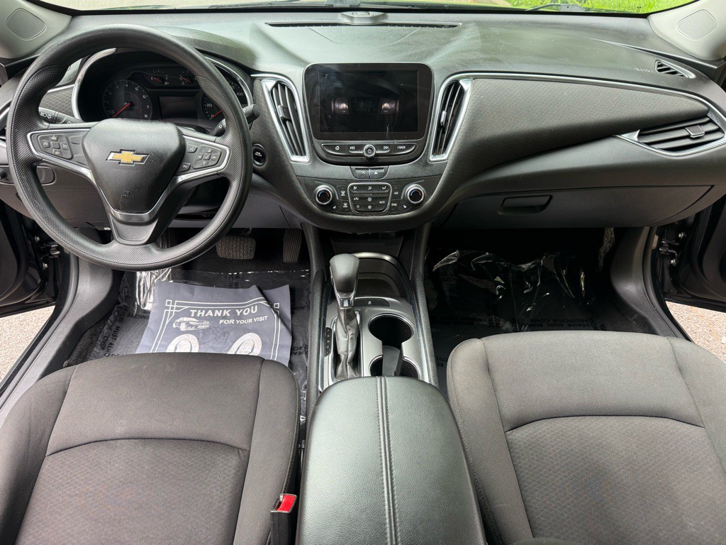 2021 Chevrolet Malibu Image 11