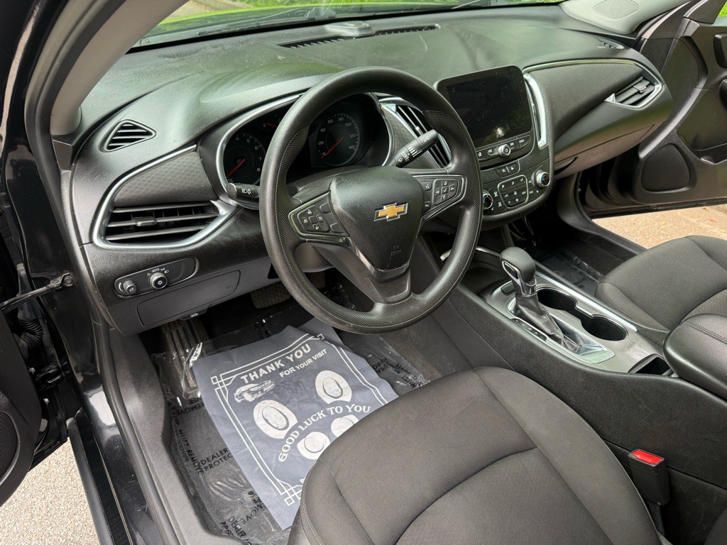 2021 Chevrolet Malibu Image 13