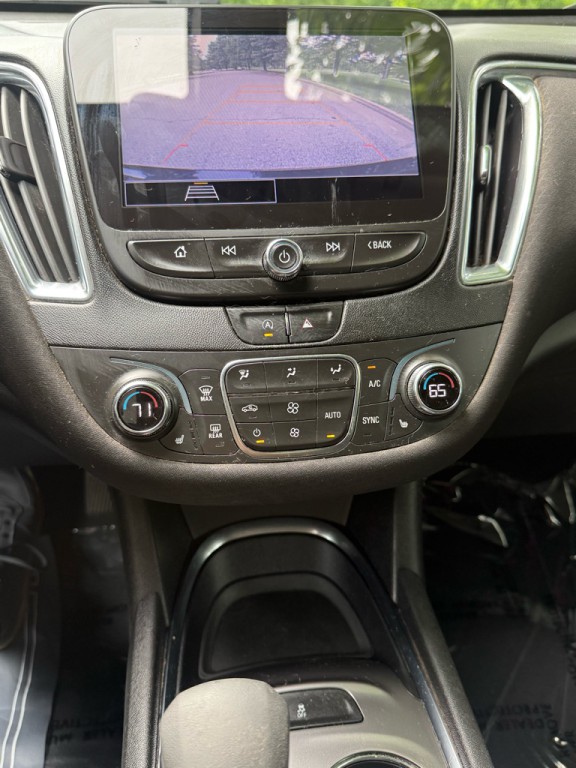 2021 Chevrolet Malibu Image 18