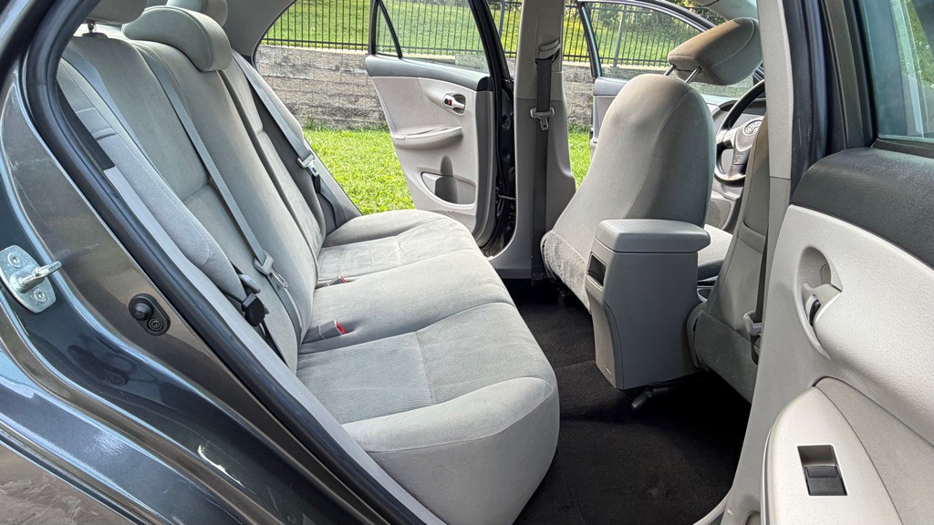 2012 Toyota Corolla Image 19