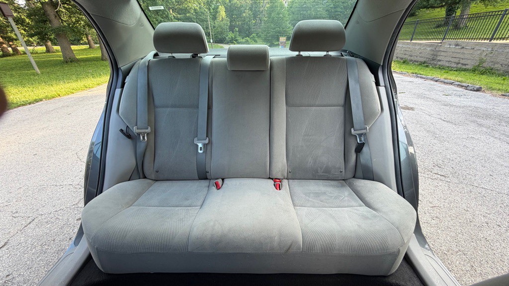 2012 Toyota Corolla Image 20