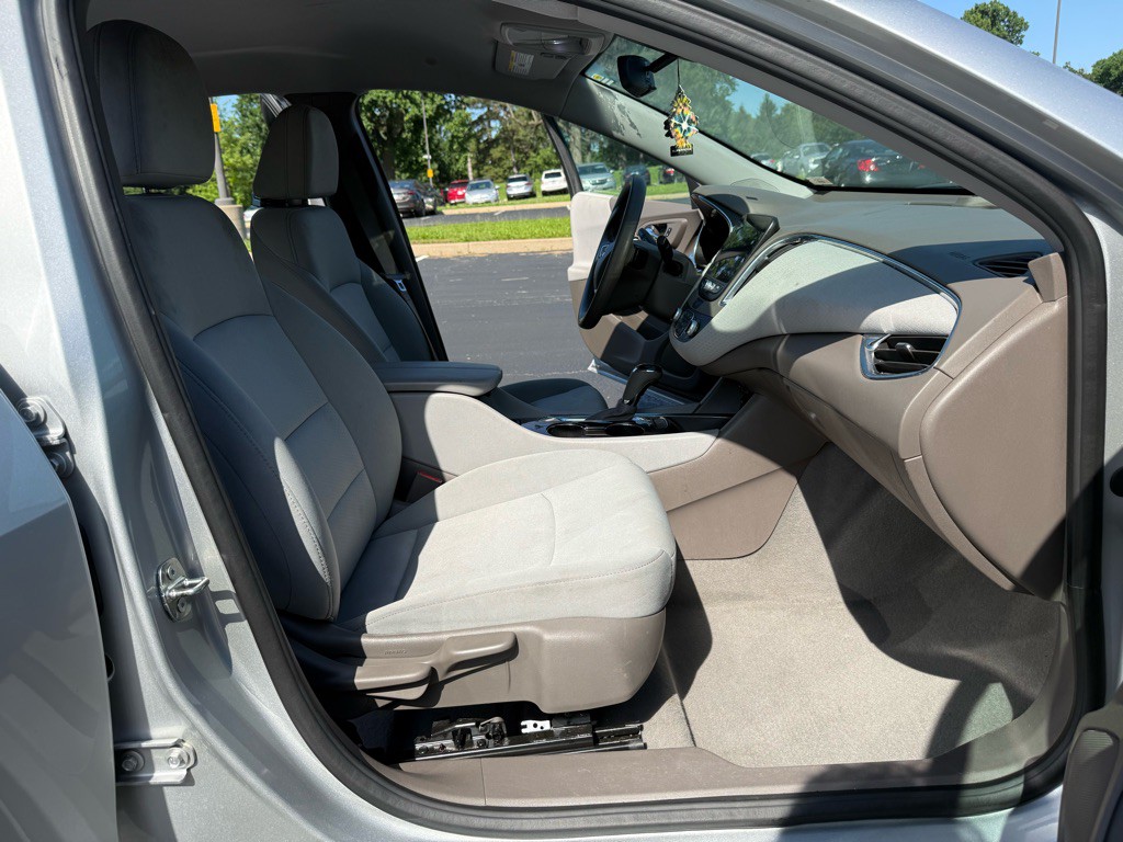 2019 Chevrolet Malibu Image 12