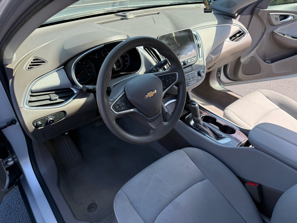 2019 Chevrolet Malibu Image 13