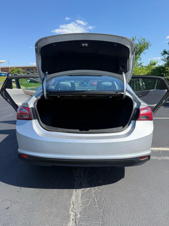2019 Chevrolet Malibu Image 21
