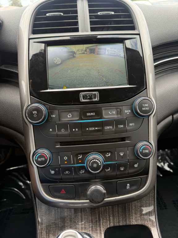 2015 Chevrolet Malibu Image 15