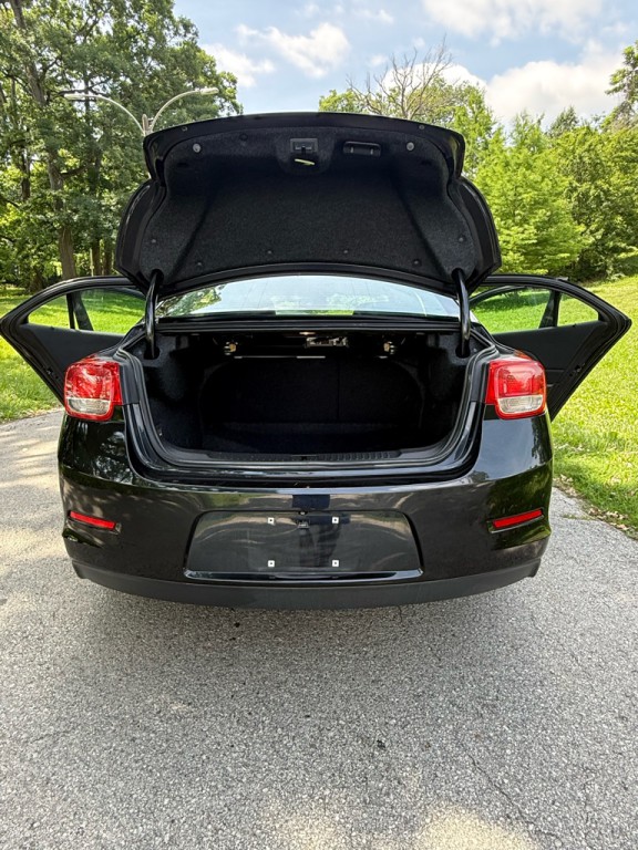 2015 Chevrolet Malibu Image 19