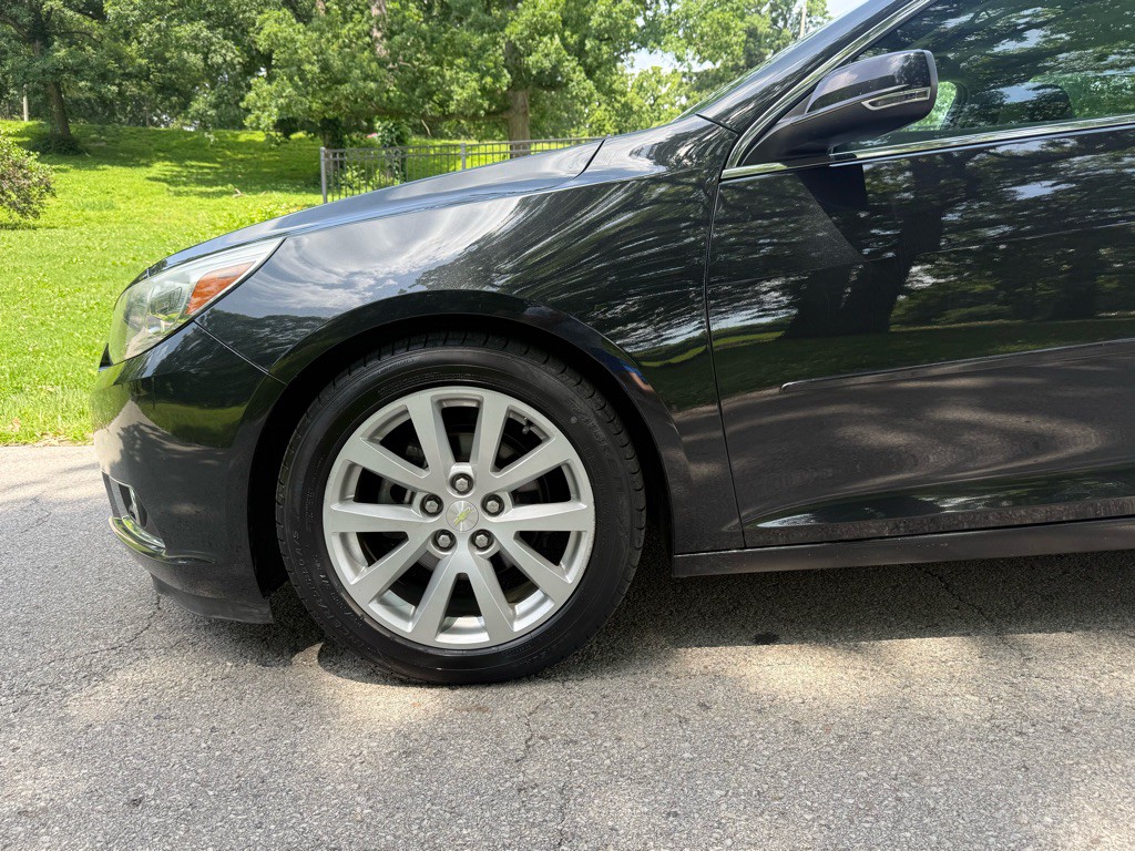 2015 Chevrolet Malibu Image 20