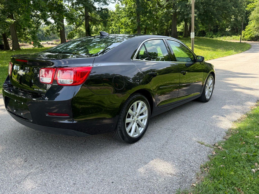 2015 Chevrolet Malibu Image 25