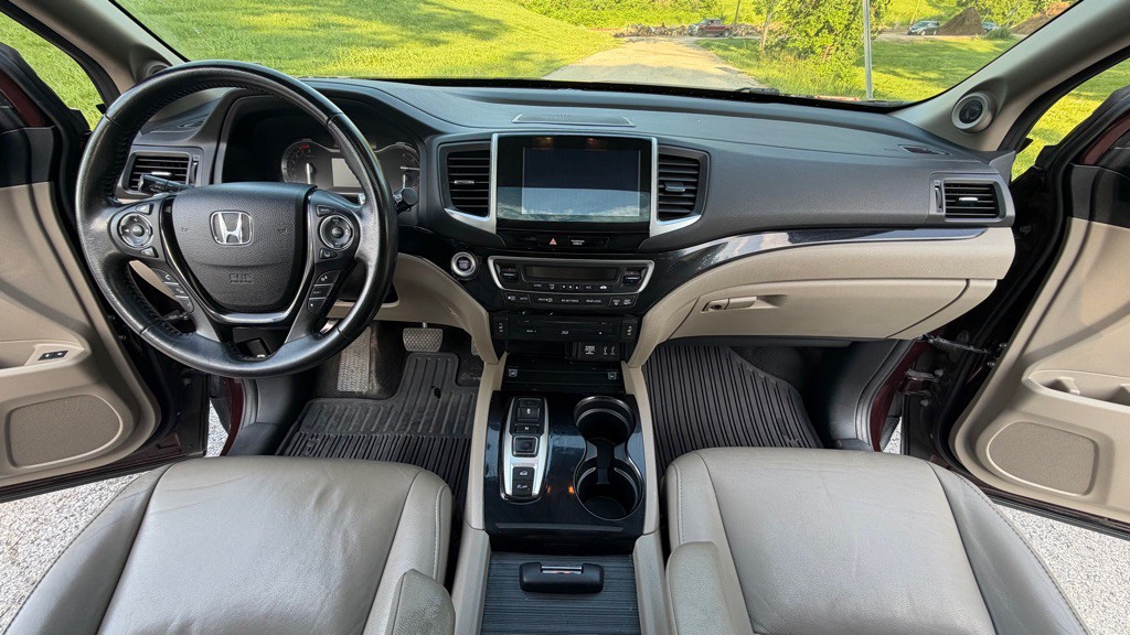 2016 Honda Pilot Image 11