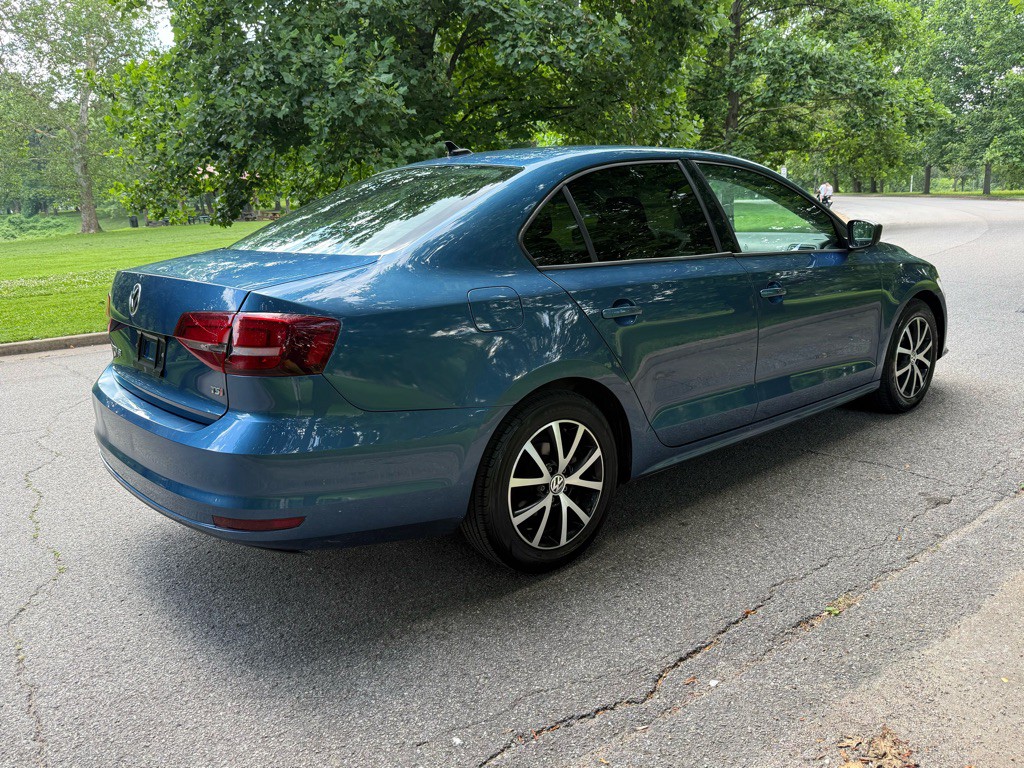 2016 Volkswagen Jetta Image 7