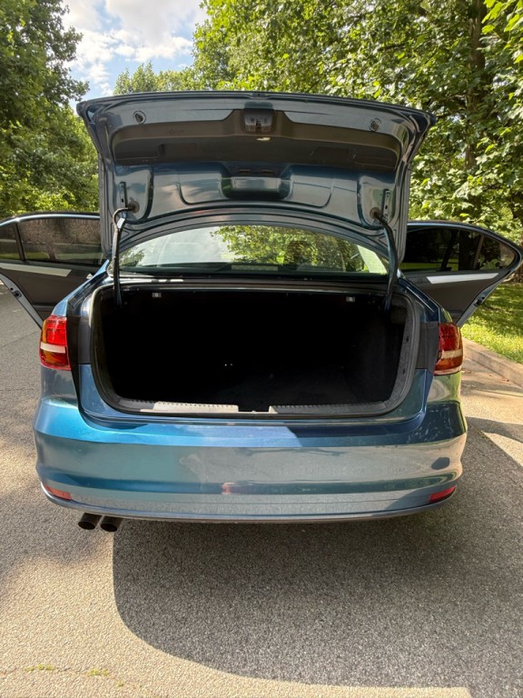 2016 Volkswagen Jetta Image 22