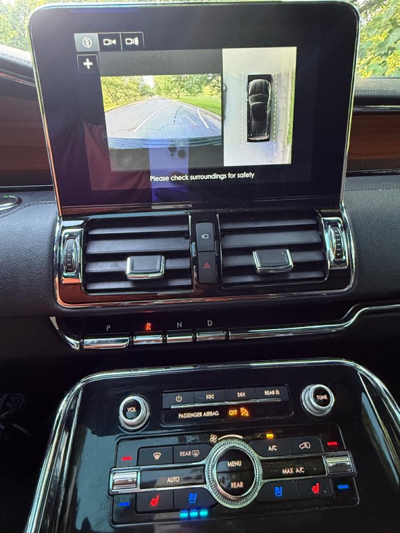 2018 Lincoln Navigator Image 15
