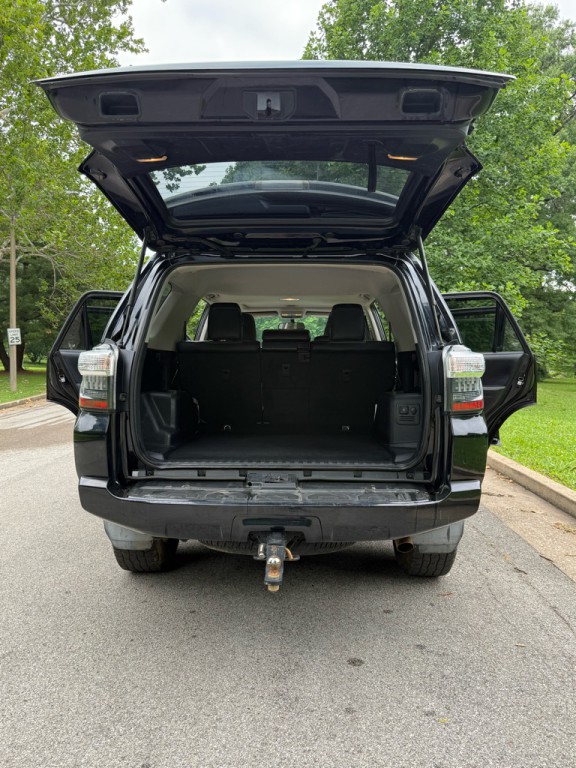 2016 Toyota 4Runner Image 22