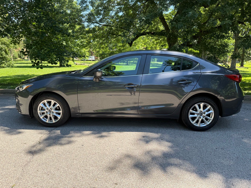 2016 Mazda Mazda3 Image 3