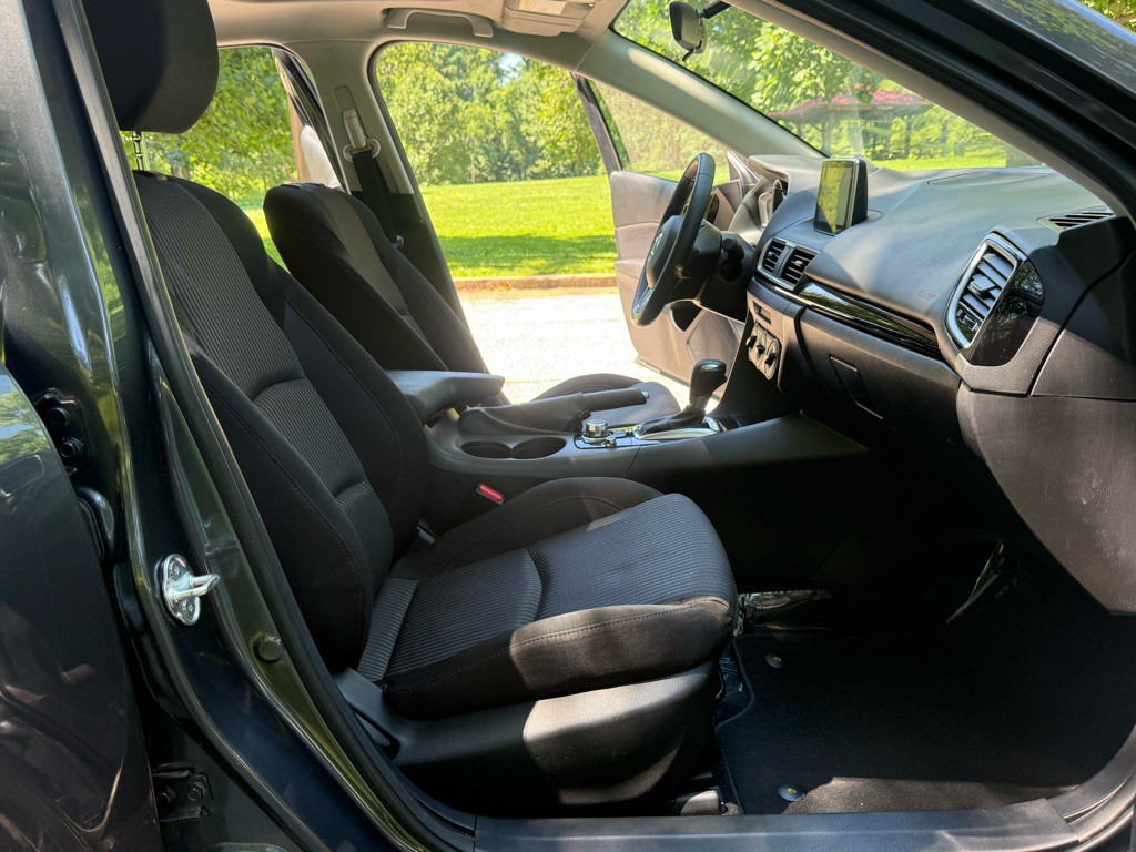 2016 Mazda Mazda3 Image 12