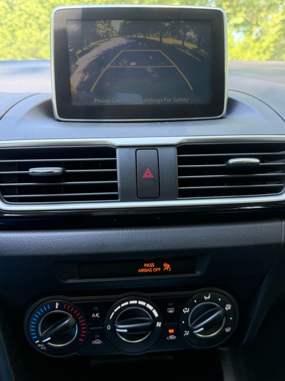 2016 Mazda Mazda3 Image 18