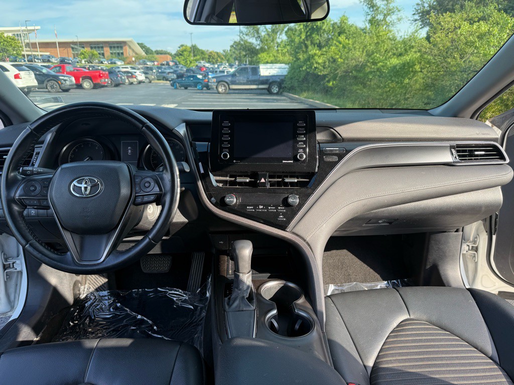 2021 Toyota Camry Image 11