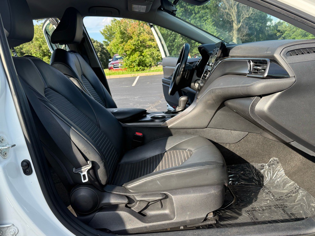 2021 Toyota Camry Image 15