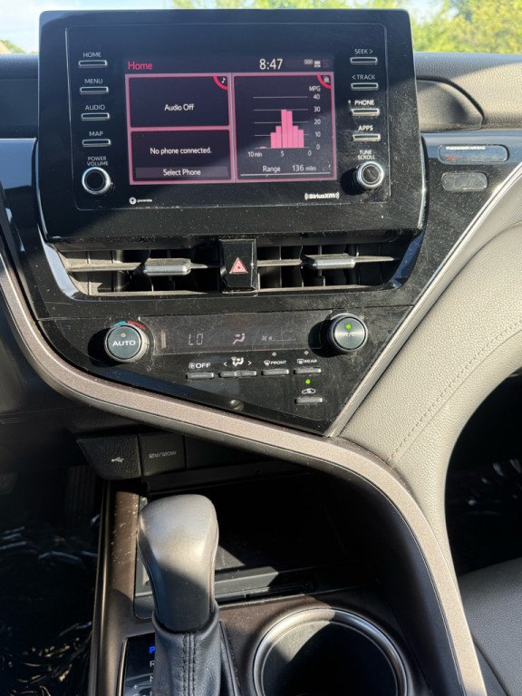 2021 Toyota Camry Image 18