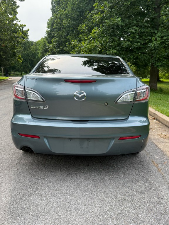 2013 Mazda Mazda3 Image 8
