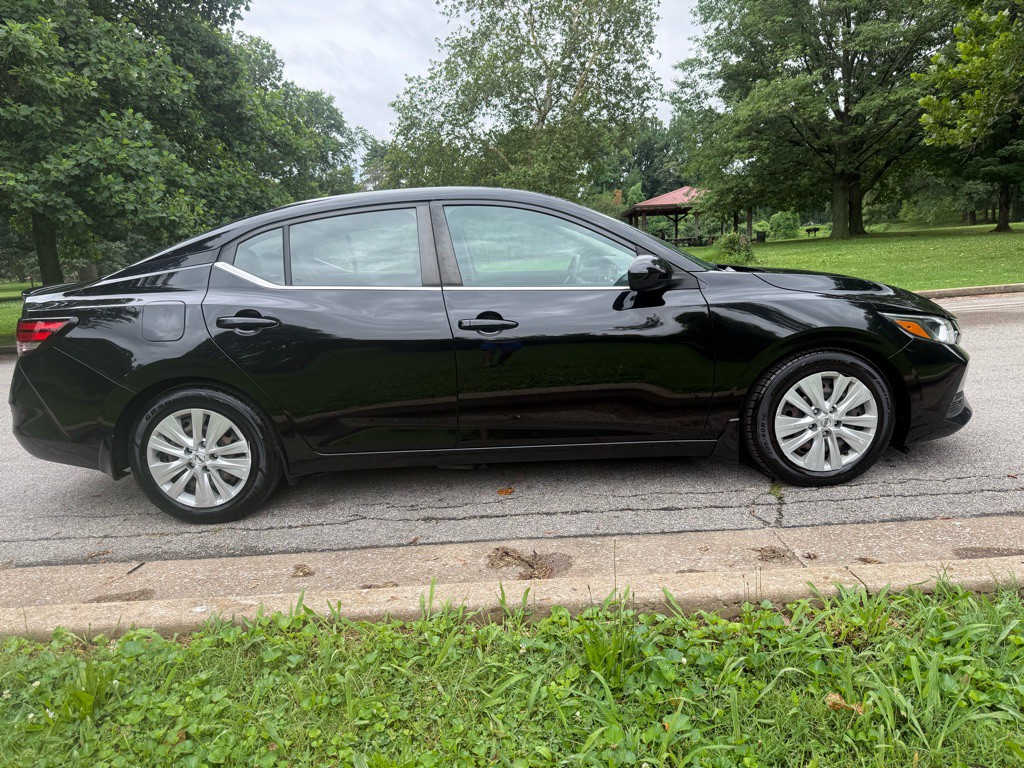 2021 Nissan Sentra Image 6