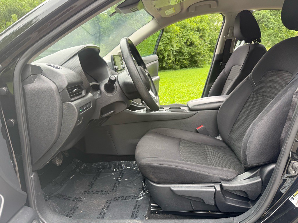 2021 Nissan Sentra Image 10