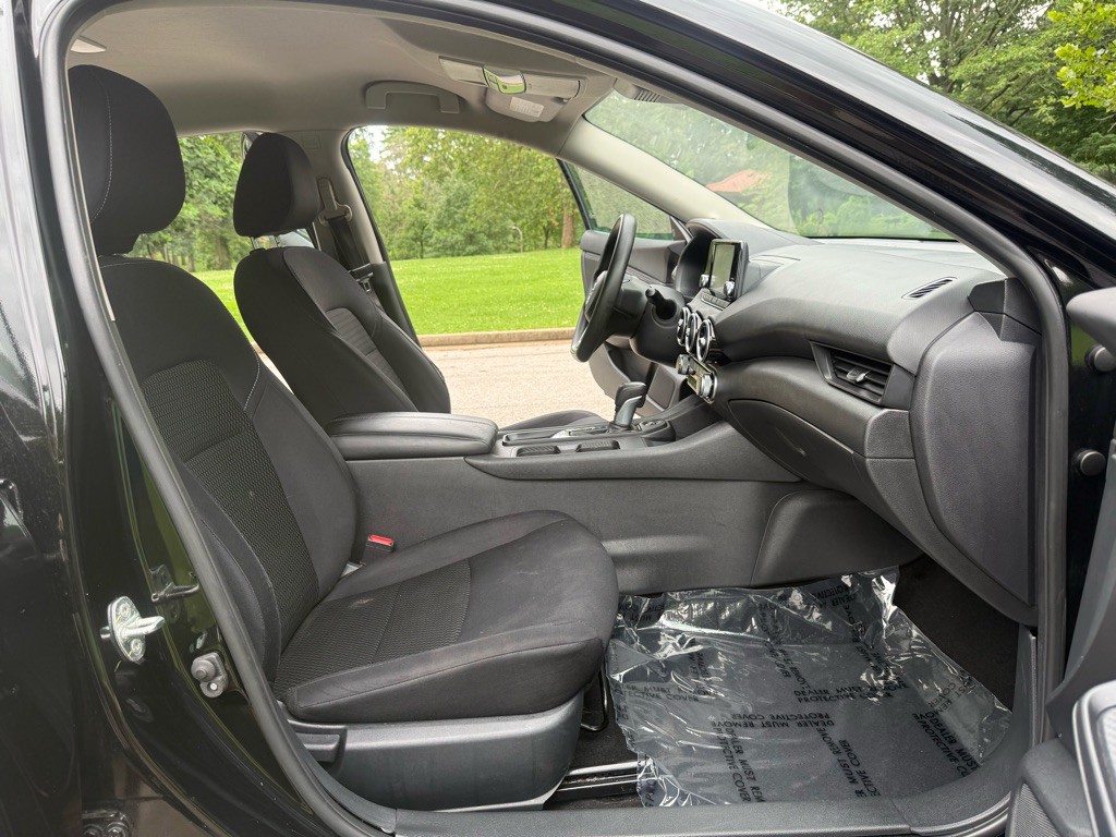 2021 Nissan Sentra Image 12
