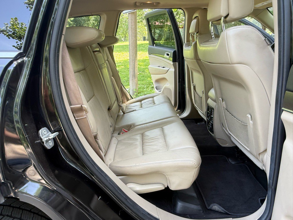 2014 Jeep Grand Cherokee Image 17