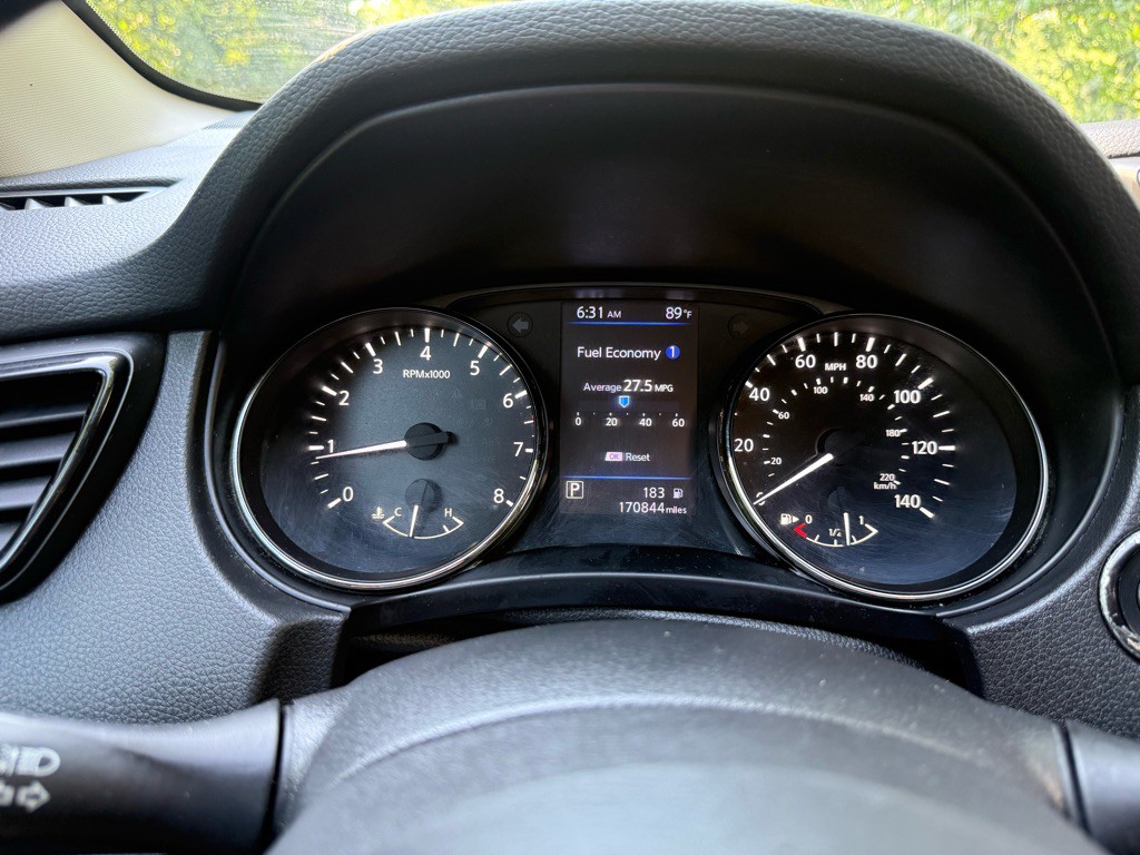2019 Nissan Rogue Image 13