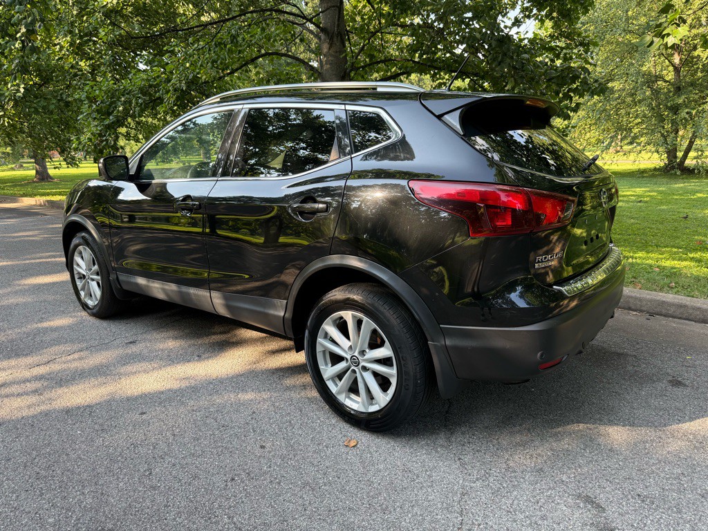 2019 Nissan Rogue Image 20